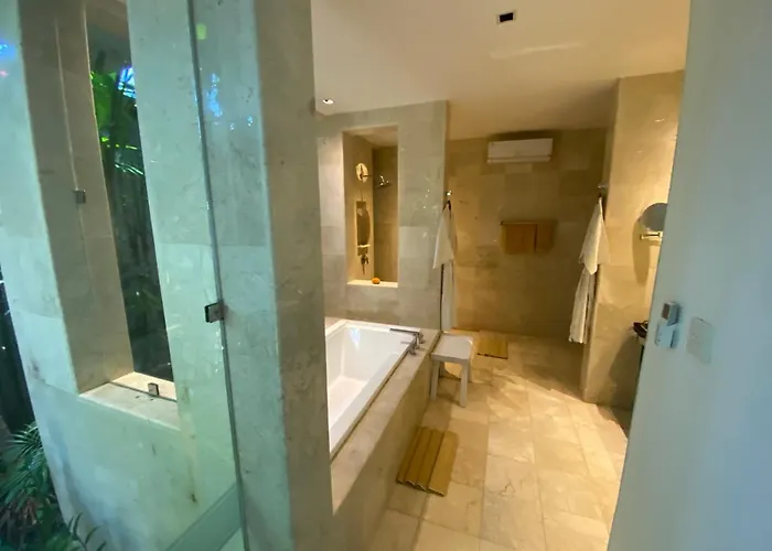 Lotus Luxury Guest house