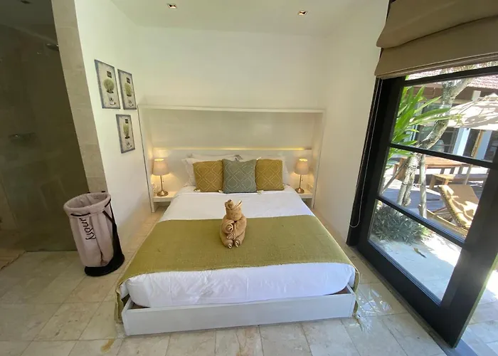 Guest house Lotus Luxury Seminyak (Bali)