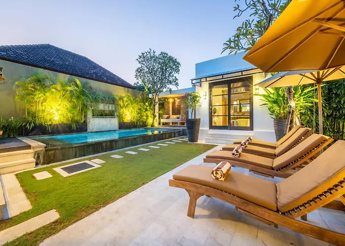 Lotus Luxury 4* Seminyak (Bali)