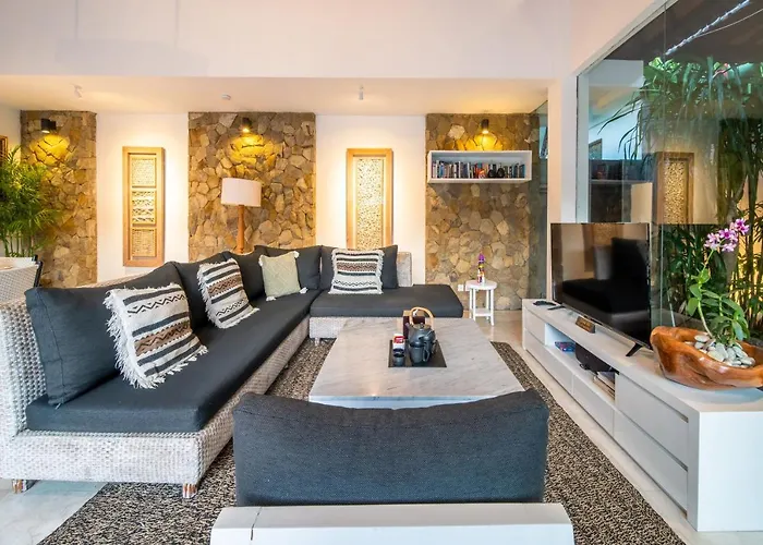 Lotus Luxury Guest house Seminyak (Bali)