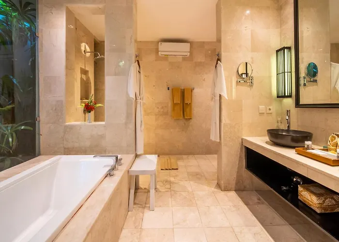 Lotus Luxury Guest house Seminyak (Bali)